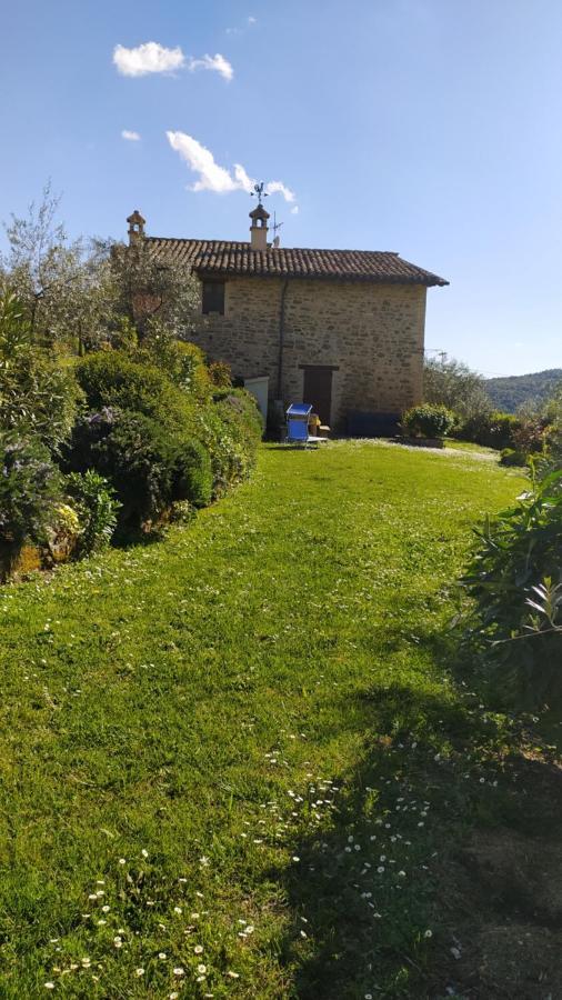 Il Casale Di Fiore Cannara Exterior foto