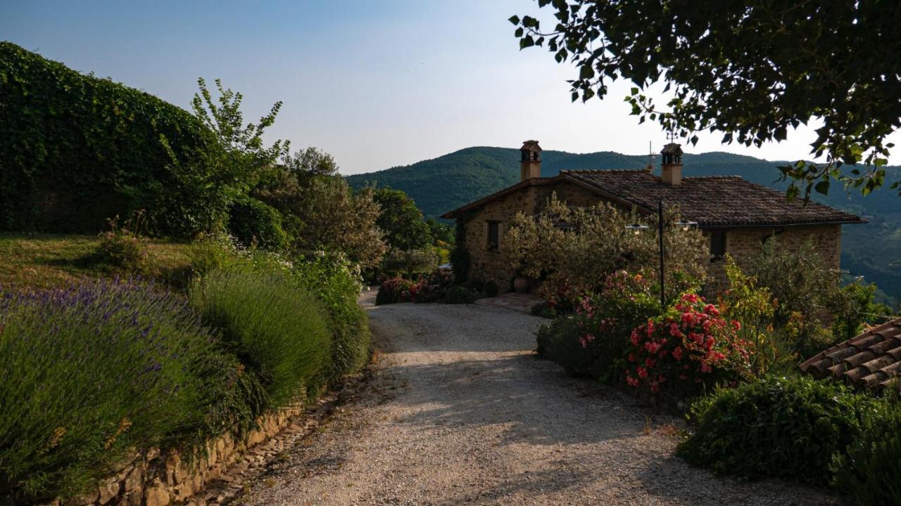 Il Casale Di Fiore Cannara Exterior foto