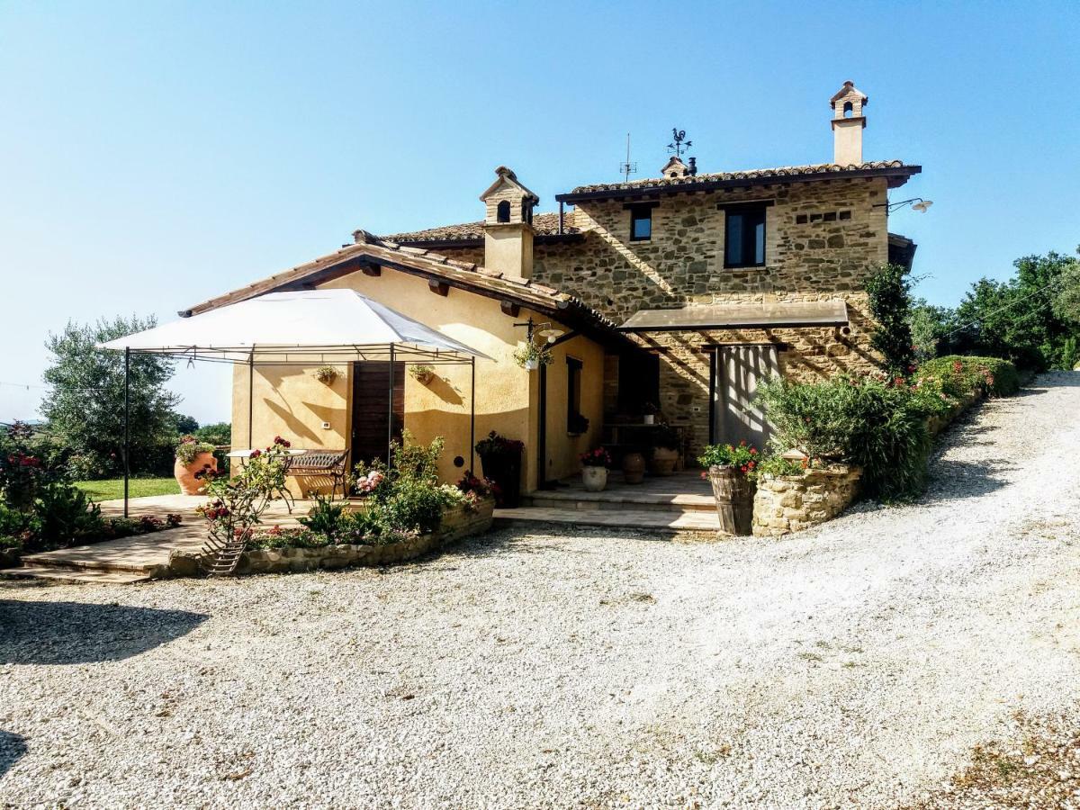 Il Casale Di Fiore Cannara Exterior foto